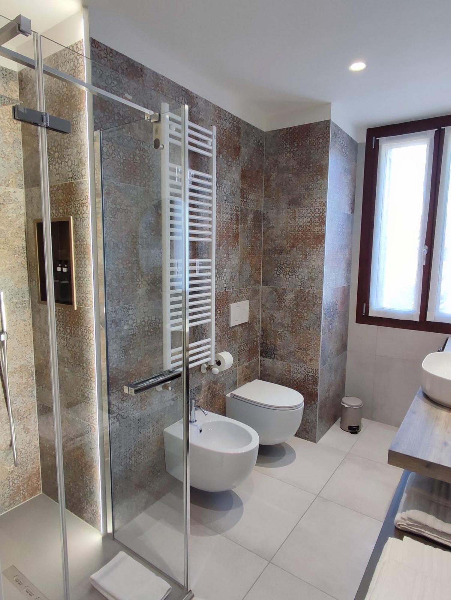 Al Ponte Design Apartment Конельяно Экстерьер фото